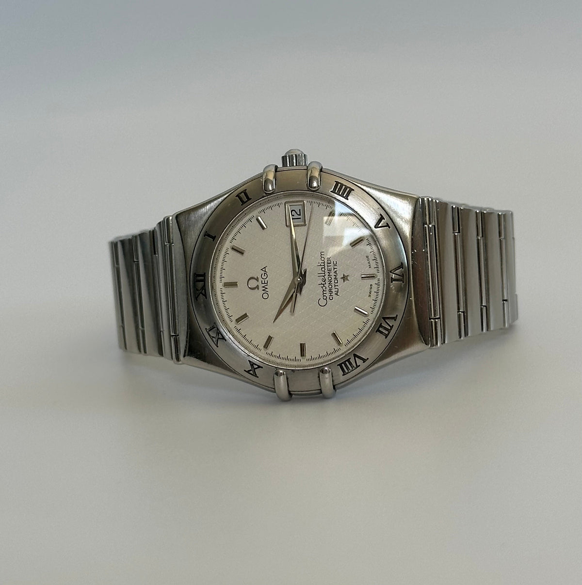 Historia kolekcji Omega Constellation - elegancja, precyzja i obserwatorium na deklu