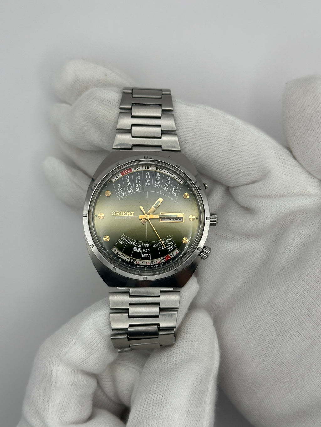 Orient Multi-Year Calendar ref. 8Y46946724-B37 – 1971 42mm