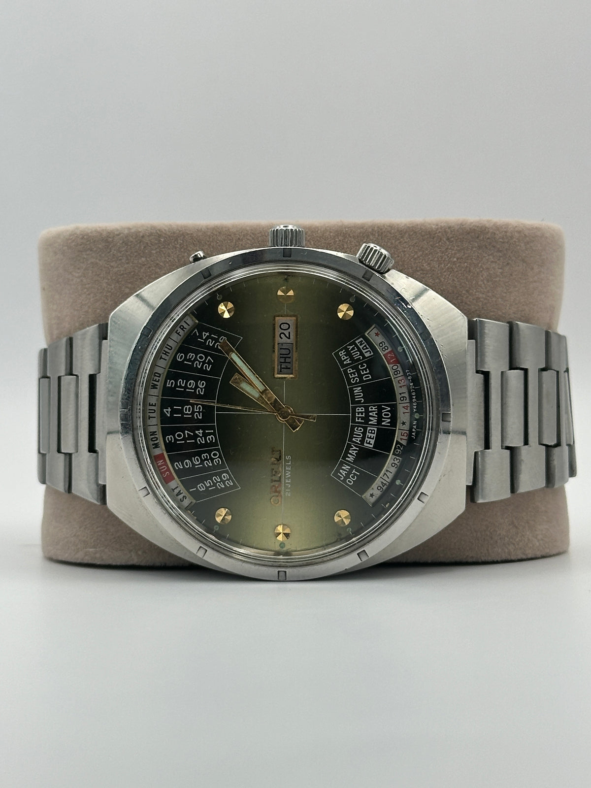 Orient Multi-Year Calendar ref. 8Y46946724-B37 – 1971 42mm